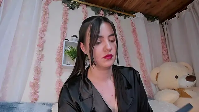 Idara and Edahi01 online show from 01.14.26