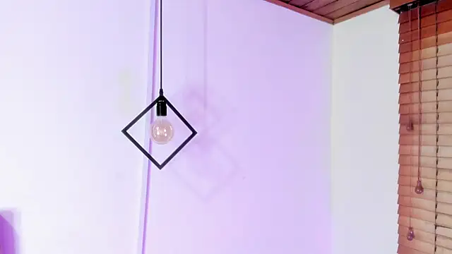 GENNESIS LOVE online show from 10.07.25