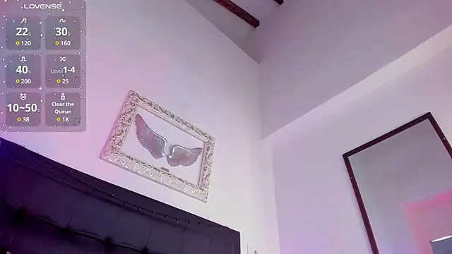 Mia 222 online show from 02.04.25