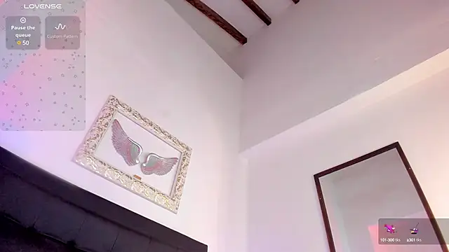 Mia 222 online show from 02.18.25