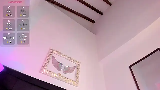 Mia 222 online show from 03.22.25