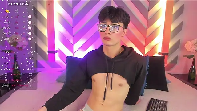 cherryy boy online show from 02.15.25