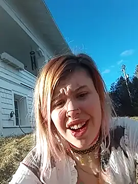 Snapshot of Esteem369 chatting on 03.22.25 Esteem369 online show from 03.22.25