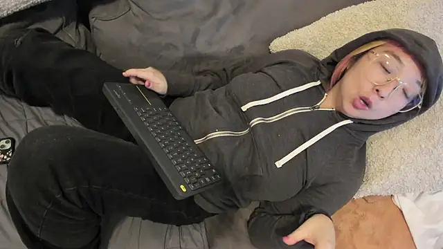 luxgray online show from 12.10.24