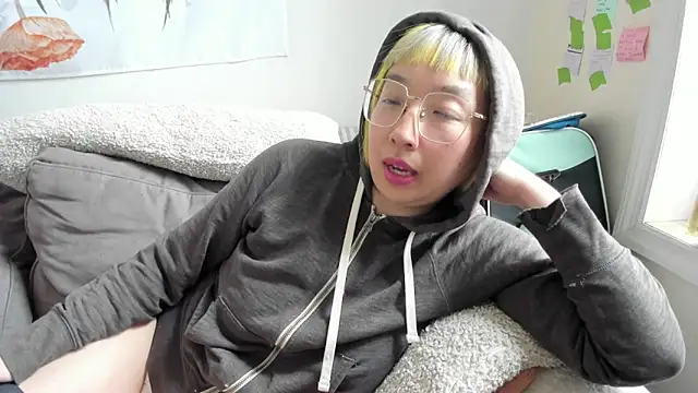 luxgray online show from 04.20.26