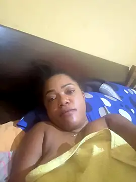 Snapshot of Noviostoxico chatting on 10.30.25 Noviostoxico online show from 10.30.25