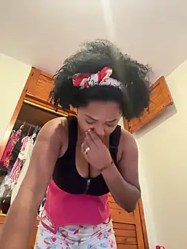 Snapshot of Noviostoxico chatting on 11.09.25 Noviostoxico online show from 11.09.25