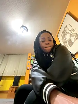 Snapshot of Noviostoxico chatting on 11.17.25 Noviostoxico online show from 11.17.25