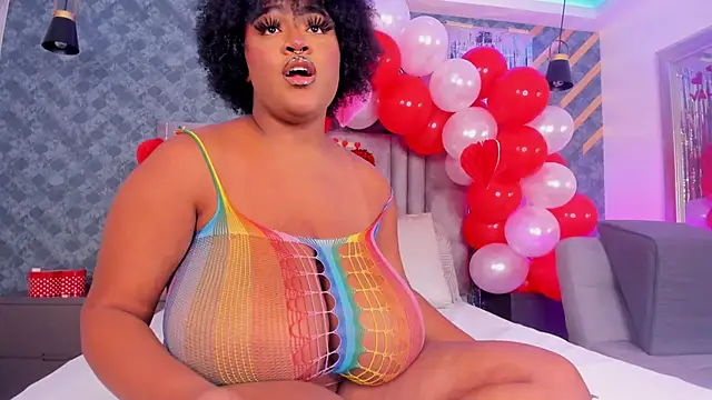 NiiaMoore online show from 02.15.25