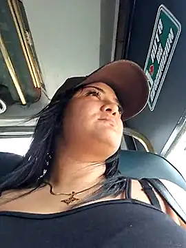 Snapshot of Liancy chatting on 03.16.25 Liancy online show from 03.16.25