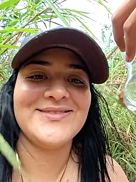 Snapshot of Liancy chatting on 03.22.25 Liancy online show from 03.22.25