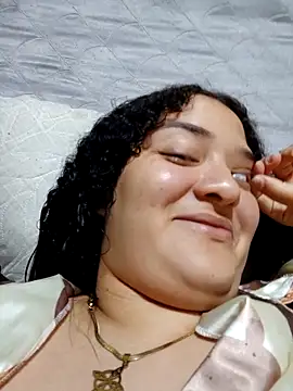 Snapshot of Liancy chatting on 10.17.25 Liancy online show from 10.17.25