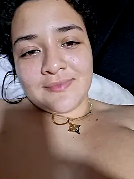 Snapshot of Liancy chatting on 10.22.25 Liancy online show from 10.22.25