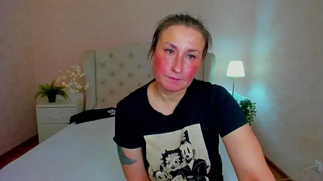 HotLiss online show from 03.06.25