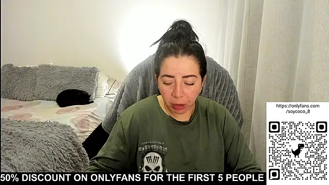 Snapshot of Im_coco chatting on 03.12.26 Im coco online show from 03.12.26