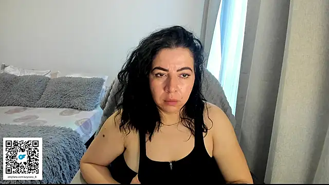 Snapshot of Im_coco chatting on 03.18.26 Im coco online show from 03.18.26