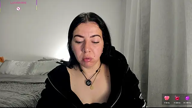 Snapshot of Im_coco chatting on 04.02.26 Im coco online show from 04.02.26