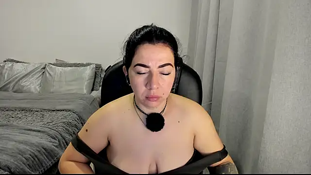 Snapshot of Im_coco chatting on 04.05.26 Im coco online show from 04.05.26