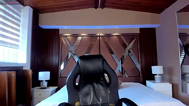 IsabellaaJoness online show from 03.17.25