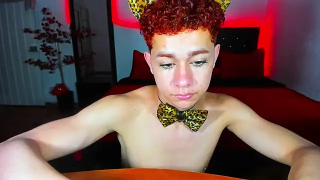 Snapshot of DavidfullOFlove chatting on 01.22.25 DavidfullOFlove online show from 01.22.25