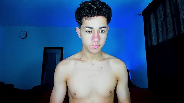 Snapshot of DavidfullOFlove chatting on 03.02.25 DavidfullOFlove online show from 03.02.25