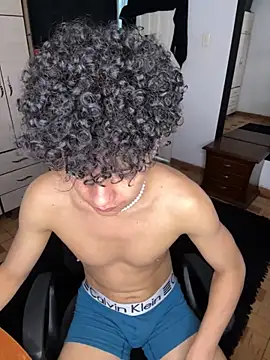 Snapshot of DavidfullOFlove chatting on 01.06.26 DavidfullOFlove online show from 01.06.26