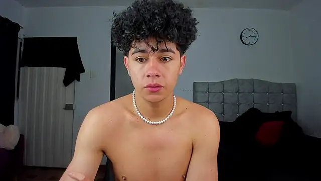 Snapshot of DavidfullOFlove chatting on 01.07.26 DavidfullOFlove online show from 01.07.26