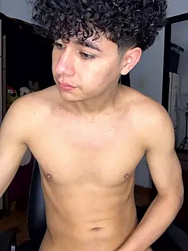 Snapshot of DavidfullOFlove chatting on 01.10.26 DavidfullOFlove online show from 01.10.26