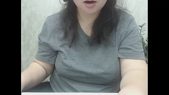 Snapshot of AsweetyAli chatting on 02.26.26 AsweetyAli online show from 02.26.26