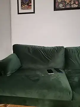 Redfloweer1 online show from 02.06.25