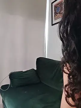 Redfloweer1 online show from 03.11.25