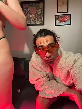 Redfloweer1 online show from 09.10.25