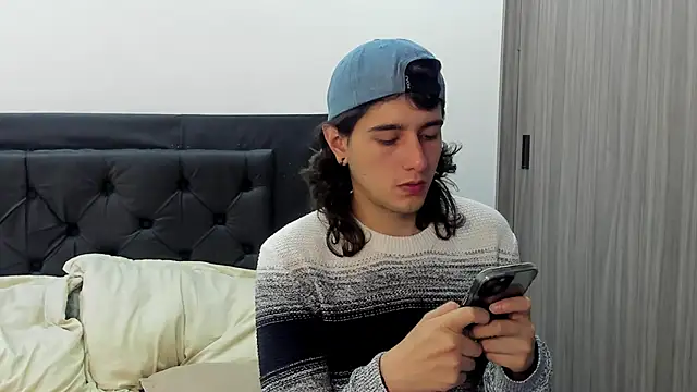 alex connorr online show from 12.23.24