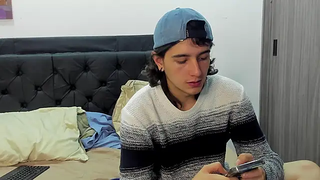 alex connorr online show from 12.24.24