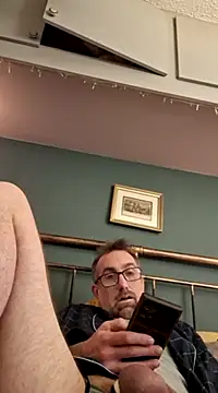 Snapshot of bibananaman chatting on 12.09.24 bibananaman online show from 12.09.24