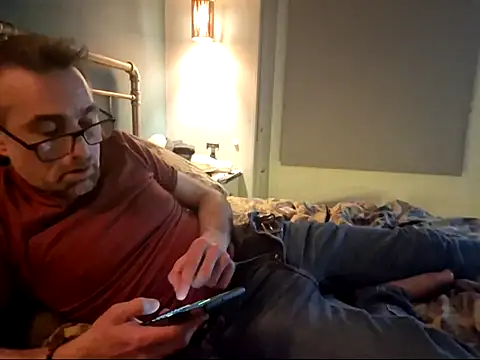 Snapshot of bibananaman chatting on 02.25.25 bibananaman online show from 02.25.25