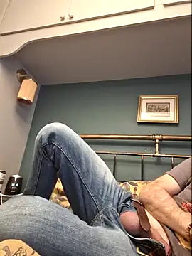 Snapshot of bibananaman chatting on 03.05.25 bibananaman online show from 03.05.25