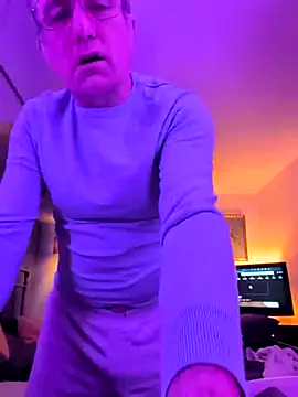 Snapshot of bibananaman chatting on 03.19.26 bibananaman online show from 03.19.26