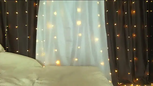 Snapshot of Adriana_Sweet_24 chatting on 01.10.25 Adriana Sweet 24 online show from 01.10.25