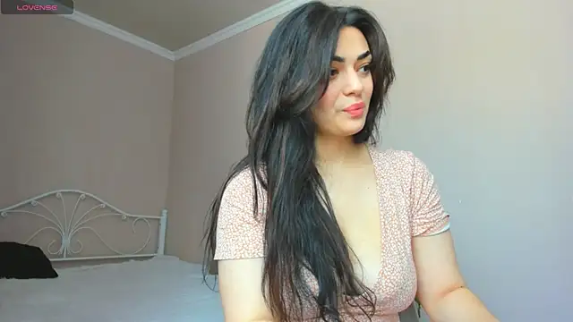  cleopattra  online show from 02.20.25