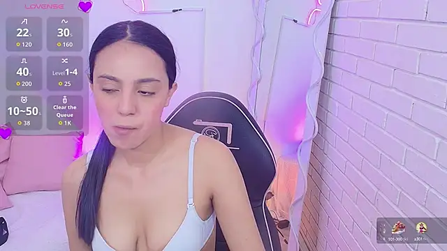 Snapshot of Pia_tay chatting on 09.27.25 Pia tay online show from 09.27.25