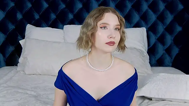 LiliLinn online show from 01.31.25