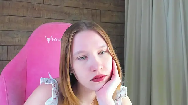 LiliLinn online show from 06.02.26