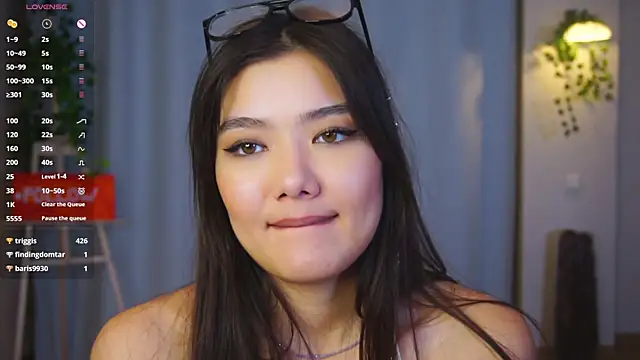 EmmaFisherf online show from 01.23.25