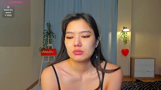 EmmaFisherf online show from 02.16.25