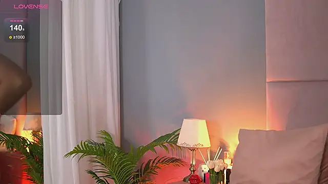 AlmaLuv online show from 02.12.25