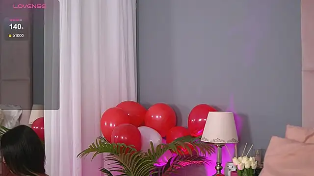 AlmaLuv online show from 02.20.25