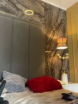 Snapshot of ElaEndez_ chatting on 12.04.24 ElaEndez online show from 12.04.24