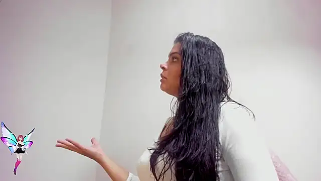 Snapshot of Sweetdreamses_ chatting on 02.28.25 Sweetdreamses online show from 02.28.25