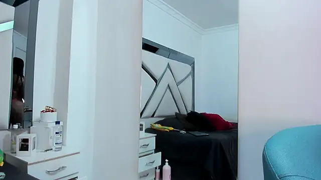 katherineFostel online show from 02.24.26